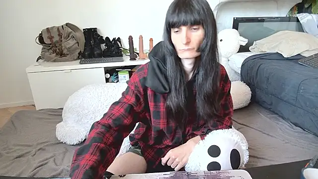 Snapshot of CeriseLapine chatting on 03.27.26 CeriseLapine online show from 03.27.26