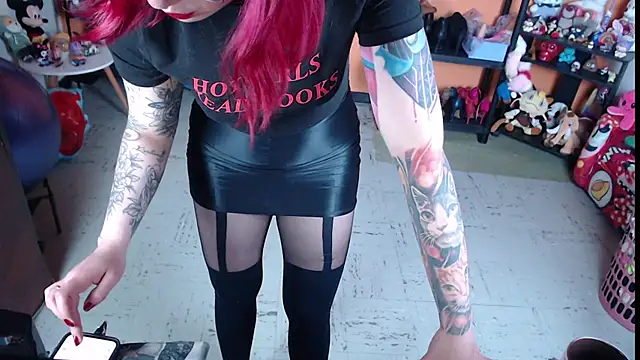 MissMiia2 online show from 03.28.26