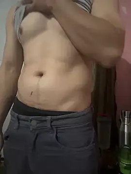 Snapshot of alburt_1996 chatting on 12.25.24 alburt 1996 online show from 12.25.24