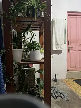 Snapshot of alburt_1996 chatting on 01.16.25 alburt 1996 online show from 01.16.25