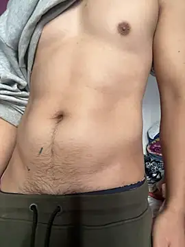 Snapshot of alburt_1996 chatting on 01.26.25 alburt 1996 online show from 01.26.25