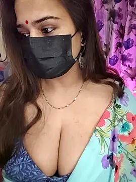 Snapshot of AzadPanchi2024 chatting on 04.20.26 AzadPanchi2024 online show from 04.20.26