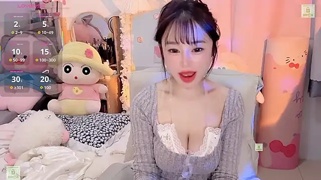 Snapshot of Carly_1 chatting on 02.01.26 Carly 1 online show from 02.01.26