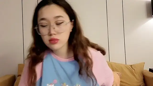 Jennatyan online show from 06.05.26