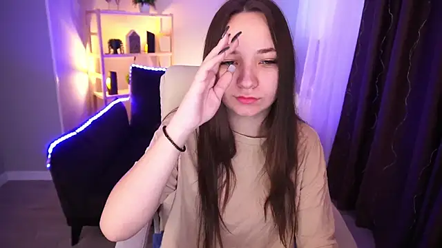 ElysLunar online show from 01.08.25