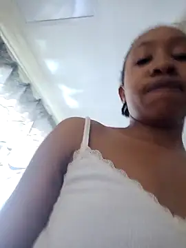 Snapshot of CocoSexyBabe chatting on 02.08.26 CocoSexyBabe online show from 02.08.26