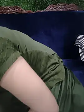 kaveerpooja947 online show from 04.02.26