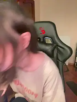 lalallalalaa- online show from 02.06.25