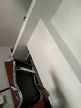 GO LALA online show from 03.17.25