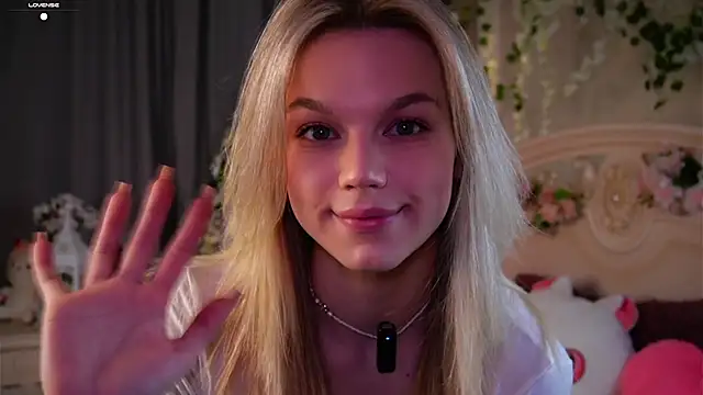 EdlinAlliston online show from 11.05.25