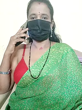 Snapshot of akshara_22 chatting on 01.18.25 akshara 22 online show from 01.18.25