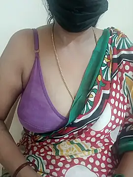 Snapshot of akshara_22 chatting on 11.22.25 akshara 22 online show from 11.22.25