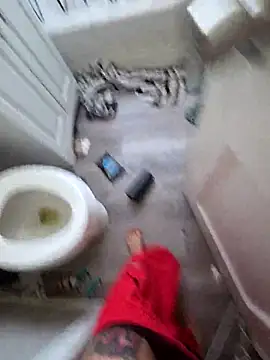 Snapshot of fundick132 chatting on 11.17.25 fundick132 online show from 11.17.25