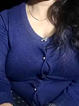 Snapshot of Anamika_Kapoor chatting on 02.13.25 Anamika Kapoor online show from 02.13.25