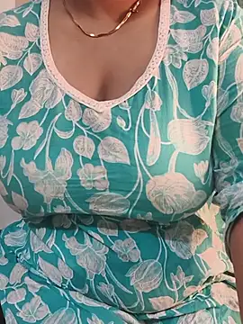Anamika Kapoor online show from 07.21.26