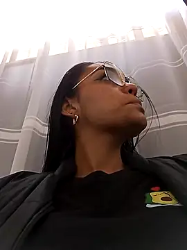 Sara-77 online show from 01.30.25