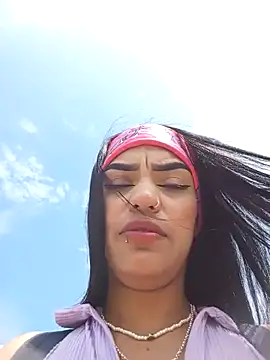 Sara-77 online show from 02.25.25