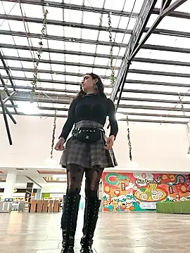 Lila Desiree online show from 06.09.26