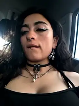 Lila Desiree online show from 06.26.26