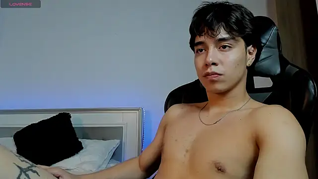 facebaby1 online show from 11.30.25