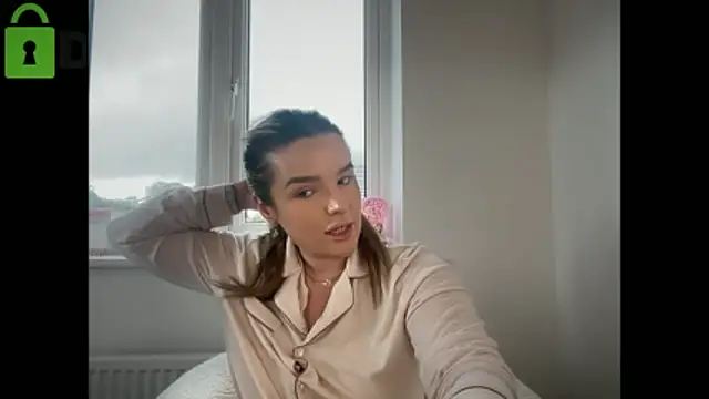 maisiesmithx online show from 02.06.26