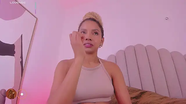 Nikki Angel  online show from 02.27.26