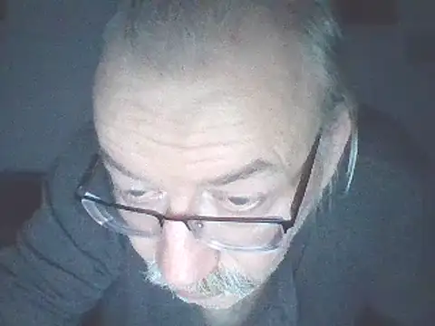 Snapshot of loverboyxxx69 chatting on 03.06.25 loverboyxxx69 online show from 03.06.25