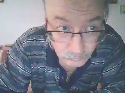 Snapshot of loverboyxxx69 chatting on 03.13.25 loverboyxxx69 online show from 03.13.25