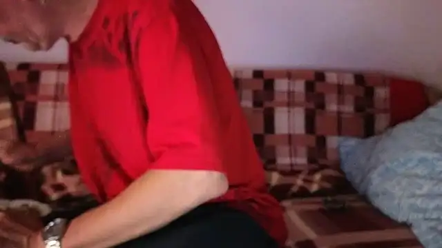 Snapshot of loverboyxxx69 chatting on 09.30.25 loverboyxxx69 online show from 09.30.25