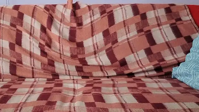 Snapshot of loverboyxxx69 chatting on 01.12.26 loverboyxxx69 online show from 01.12.26