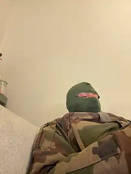 Snapshot of Napoleon1er_ chatting on 01.04.25 Napoleon1er online show from 01.04.25