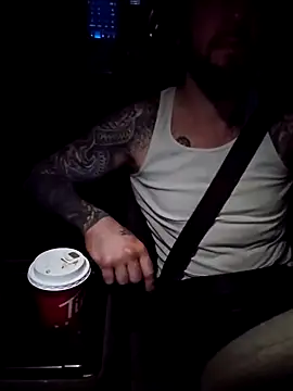 Beardedtattood online show from 02.04.25