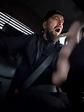 Beardedtattood online show from 10.21.25