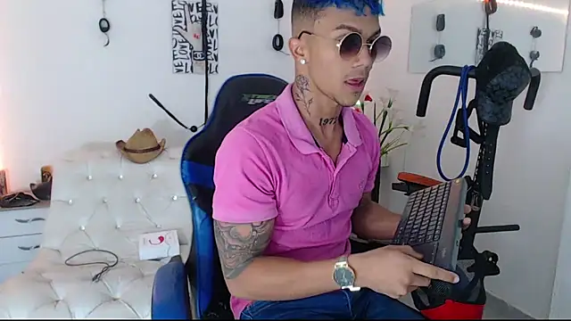 Leonard Price online show from 03.08.25