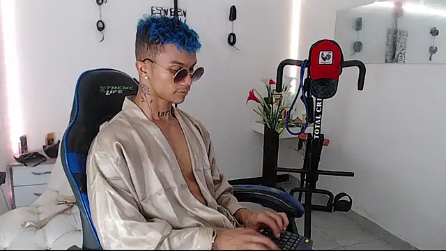 Leonard Price online show from 03.17.25