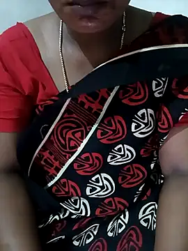 Snapshot of MaaliiiPonuTamil chatting on 03.03.25 MaaliiiPonuTamil online show from 03.03.25