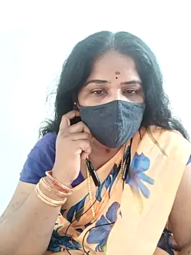 Snapshot of MaaliiiPonuTamil chatting on 03.05.25 MaaliiiPonuTamil online show from 03.05.25