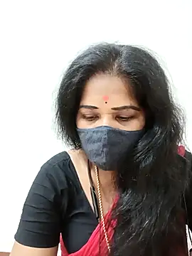 Snapshot of MaaliiiPonuTamil chatting on 03.10.25 MaaliiiPonuTamil online show from 03.10.25