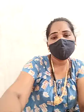 Snapshot of MaaliiiPonuTamil chatting on 03.10.25 MaaliiiPonuTamil online show from 03.10.25