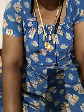 Snapshot of MaaliiiPonuTamil chatting on 03.10.25 MaaliiiPonuTamil online show from 03.10.25