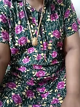 Snapshot of MaaliiiPonuTamil chatting on 03.12.25 MaaliiiPonuTamil online show from 03.12.25