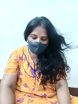 Snapshot of MaaliiiPonuTamil chatting on 03.17.25 MaaliiiPonuTamil online show from 03.17.25