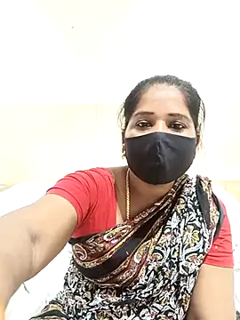 Snapshot of MaaliiiPonuTamil chatting on 03.23.25 MaaliiiPonuTamil online show from 03.23.25