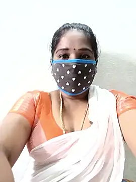 Snapshot of MaaliiiPonuTamil chatting on 09.22.25 MaaliiiPonuTamil online show from 09.22.25