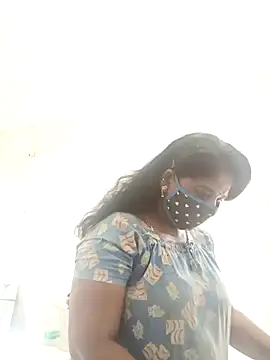 Snapshot of MaaliiiPonuTamil chatting on 09.27.25 MaaliiiPonuTamil online show from 09.27.25