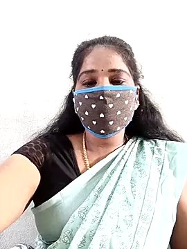 Snapshot of MaaliiiPonuTamil chatting on 09.29.25 MaaliiiPonuTamil online show from 09.29.25