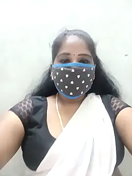 Snapshot of MaaliiiPonuTamil chatting on 10.03.25 MaaliiiPonuTamil online show from 10.03.25