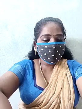 Snapshot of MaaliiiPonuTamil chatting on 10.24.25 MaaliiiPonuTamil online show from 10.24.25