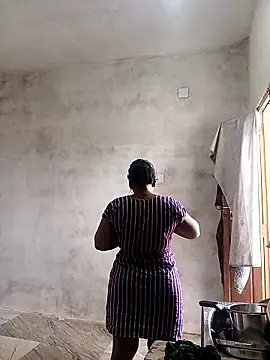 Snapshot of MaaliiiPonuTamil chatting on 01.09.26 MaaliiiPonuTamil online show from 01.09.26