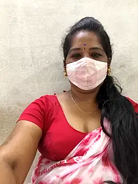 Snapshot of MaaliiiPonuTamil chatting on 02.18.26 MaaliiiPonuTamil online show from 02.18.26